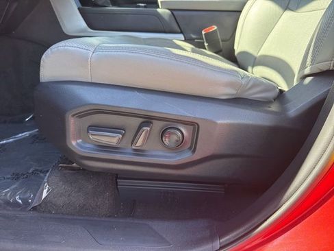 Used 2024 Toyota Tundra Limited image 14