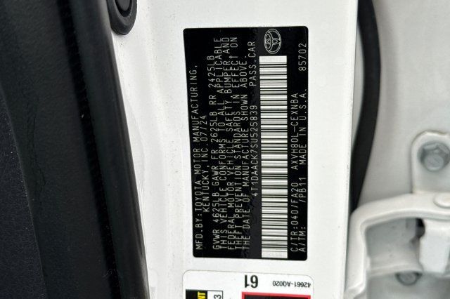 Used 2025 Toyota Camry LE FWD image 36