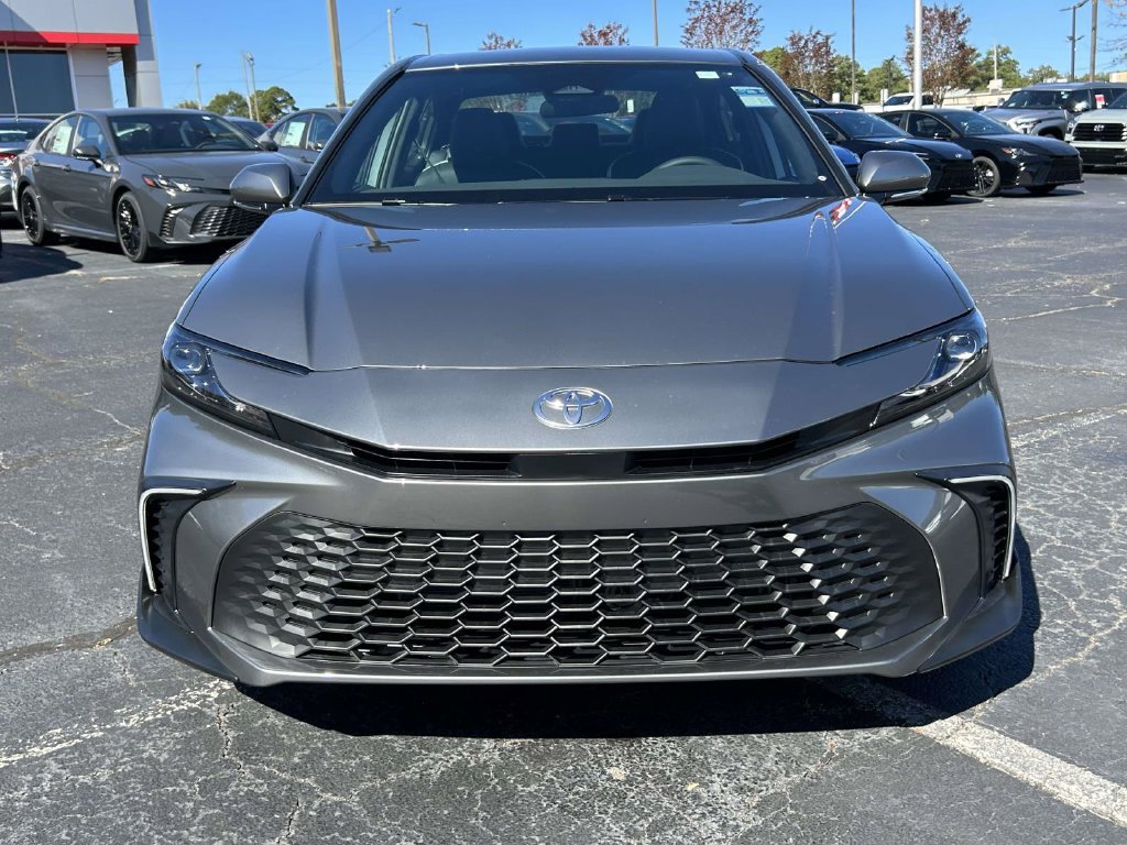 New 2027 Toyota Camry SE FWD image 8