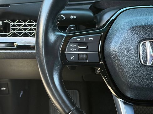 Used 2024 Honda Accord Touring image 20