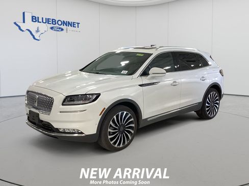 Used 2023 Lincoln Nautilus Black Label w/ Class II Trailer Tow Package AWD/4WD image 1