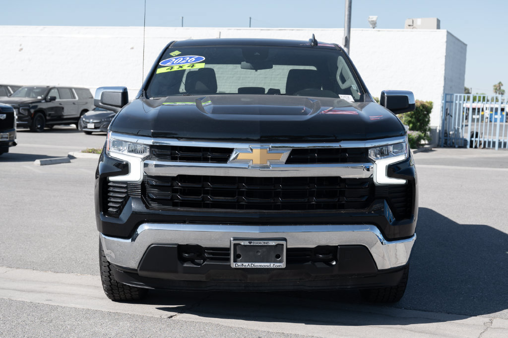 Used 2026 Chevrolet Silverado 1500 LT AWD/4WD image 2