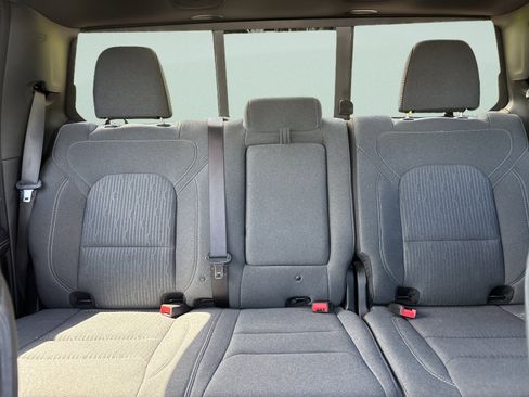 Used 2023 RAM 1500 Big Horn AWD/4WD image 15