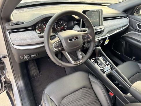 New 2026 Jeep Compass Latitude AWD/4WD image 13