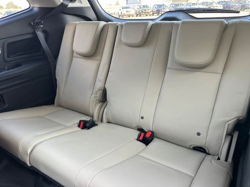 New 2026 Subaru Ascent Limited image 16