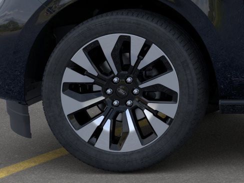 New 2025 Ford Expedition Platinum w/ Platinum Ultimate Package image 19