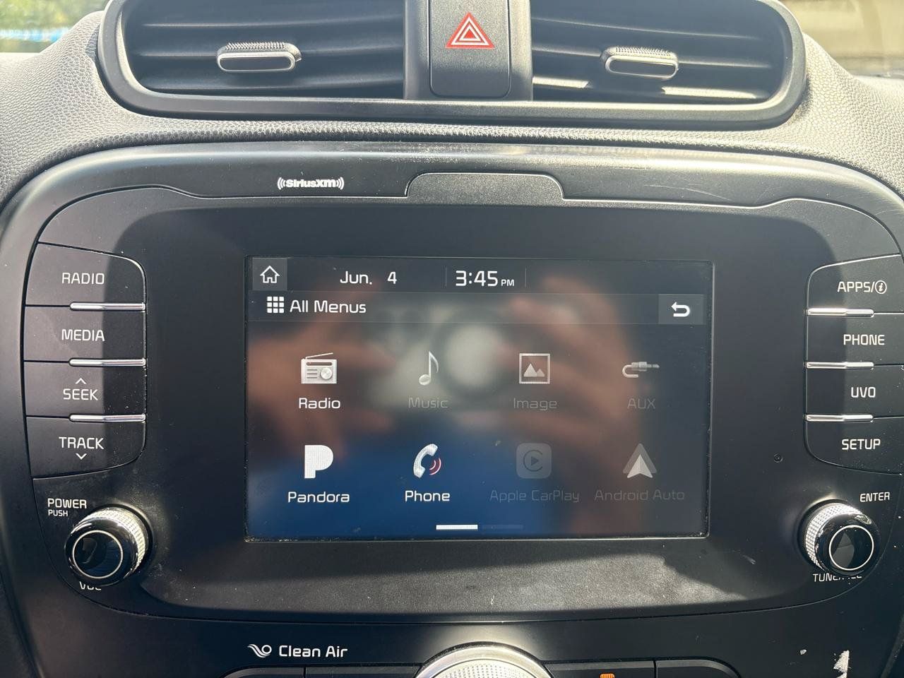 Used 2018 Kia Soul + FWD image 12