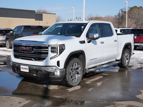 New 2026 GMC Sierra 1500 SLT w/ SLT Premium Plus Package image 5
