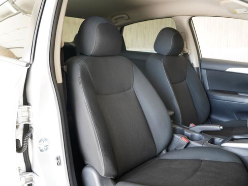 Used 2019 Nissan Sentra S FWD image 27