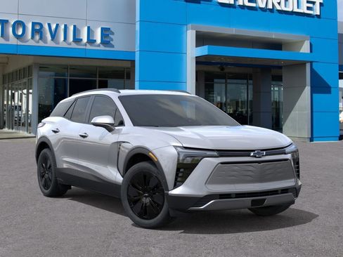 New 2026 Chevrolet Blazer EV LT image 7