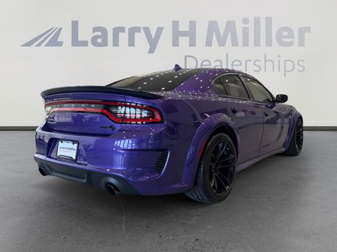 Used 2023 Dodge Charger SRT Hellcat w/ Harman/Kardon Audio Group RWD image 5