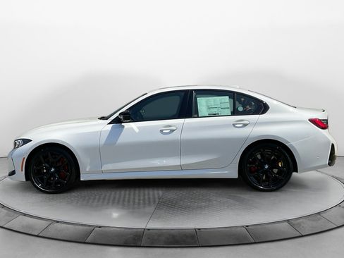 New 2026 BMW 330i Sedan w/ M Sport Package image 4