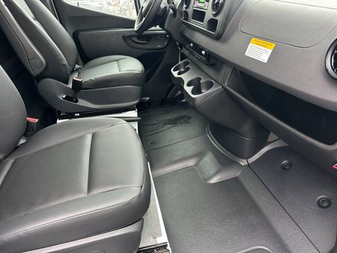 New 2025 Mercedes-Benz Sprinter 2500 image 15