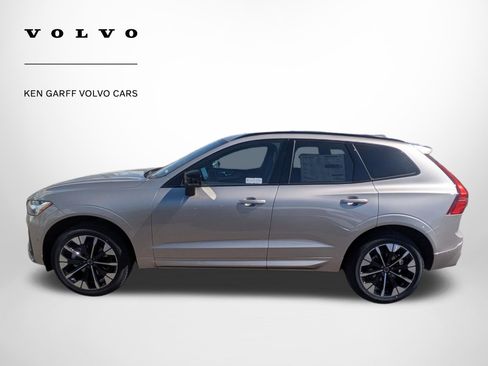 New 2026 Volvo XC60 B5 Plus w/ Protection Package Premier AWD/4WD image 7