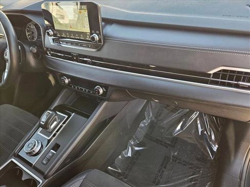 Used 2024 Mitsubishi Outlander SE image 21