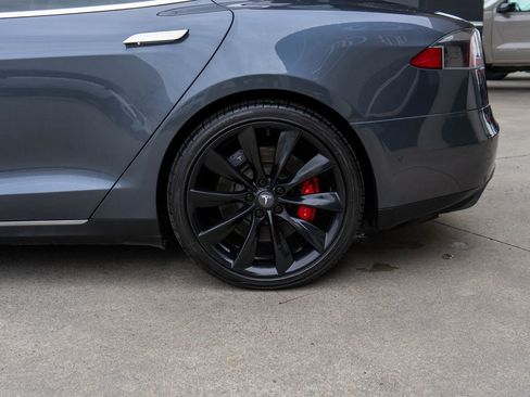 Used 2015 Tesla Model S P85D image 30