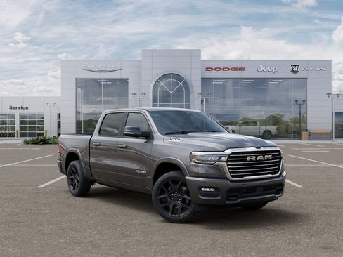 New 2026 RAM 1500 Laramie AWD/4WD image 5