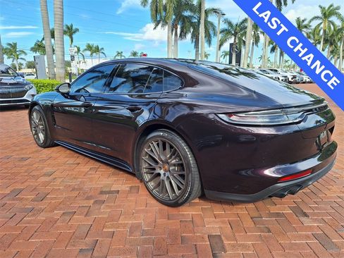Used 2023 Porsche Panamera 4 Platinum Edition image 6