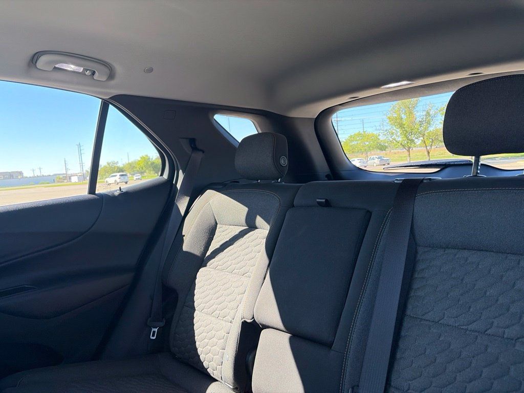 Used 2020 Chevrolet Equinox LT AWD/4WD image 29