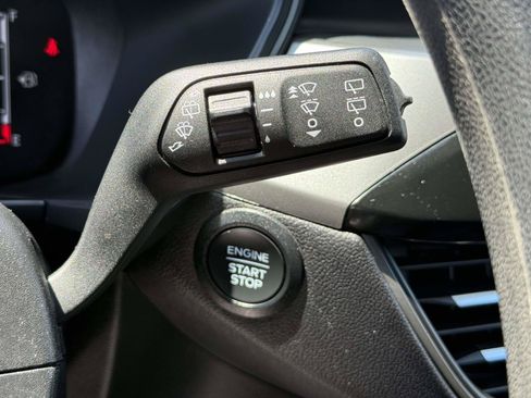 Certified 2025 Ford Escape Active AWD/4WD image 19