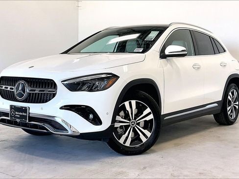 New 2026 Mercedes-Benz GLA 250 image 2