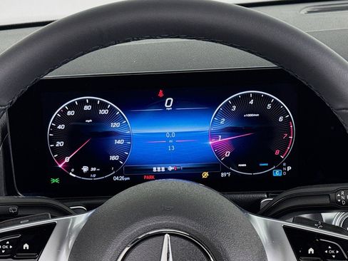 New 2026 Mercedes-Benz GLB 250 image 18