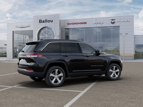 New 2025 Jeep Grand Cherokee Limited image 4