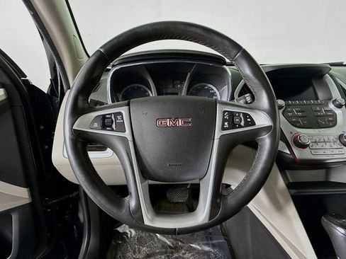 Used 2017 GMC Terrain SLT w/ Open Road Package image 11