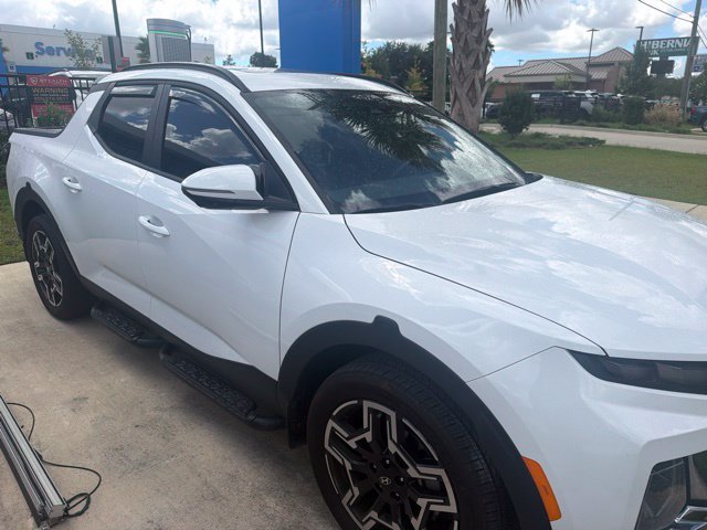 Used 2025 Hyundai Santa Cruz Limited AWD/4WD image 3