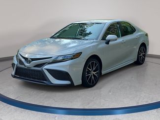 Used 2024 Toyota Camry SE FWD video 1
