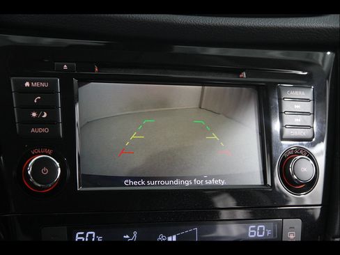 Used 2019 Nissan Rogue SV AWD/4WD image 12