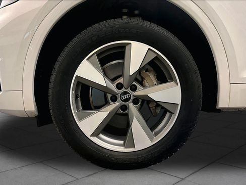 Used 2024 Audi Q5 2.0T Premium AWD/4WD image 11