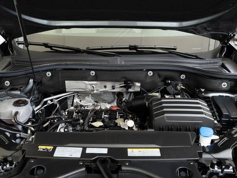 Used 2024 Volkswagen Atlas SE FWD image 43