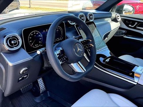 New 2026 Mercedes-Benz GLC 350e 4MATIC image 5