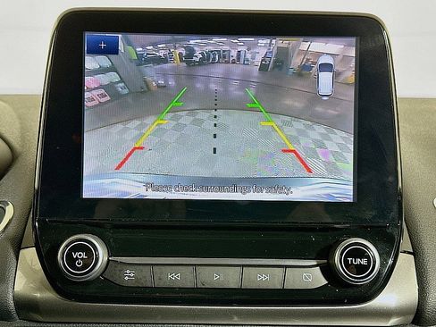 Used 2022 Ford EcoSport SE w/ SE Convenience Package image 17