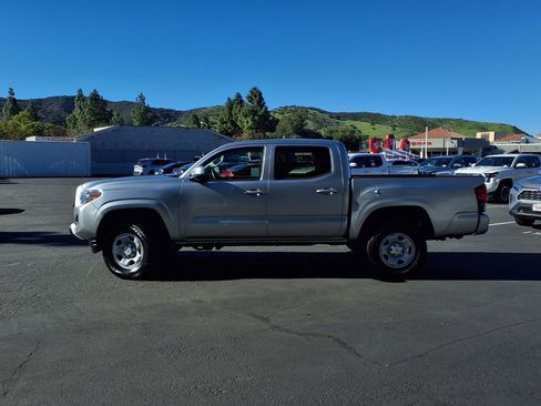 Used 2023 Toyota Tacoma SR image 3