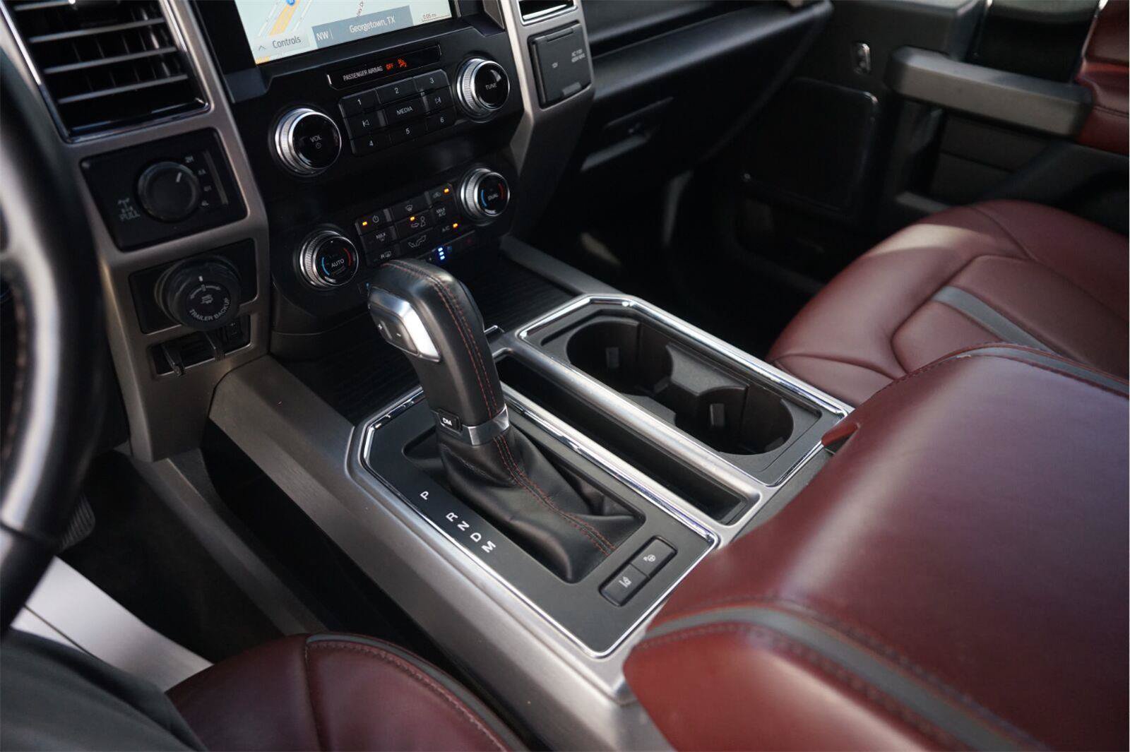 Used 2019 Ford F150 Platinum w/ Equipment Group 701A Luxury AWD/4WD image 29