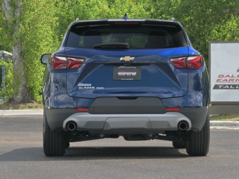 Used 2022 Chevrolet Blazer LT w/ Sound & Technology Package AWD/4WD image 29