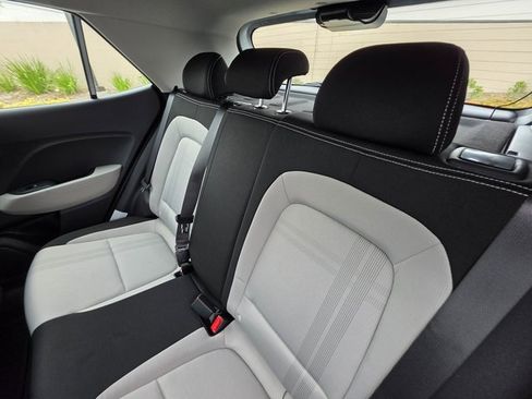 New 2025 Hyundai Venue SEL image 19