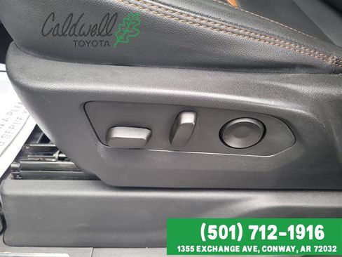 Used 2023 GMC Sierra 1500 AT4 w/ Technology Package AWD/4WD image 12