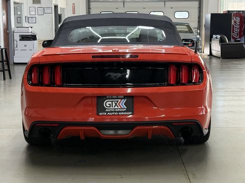 Used 2015 Ford Mustang Premium RWD image 7