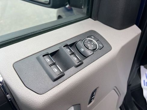 Used 2018 Ford F150 XLT w/ Equipment Group 302A Luxury image 28