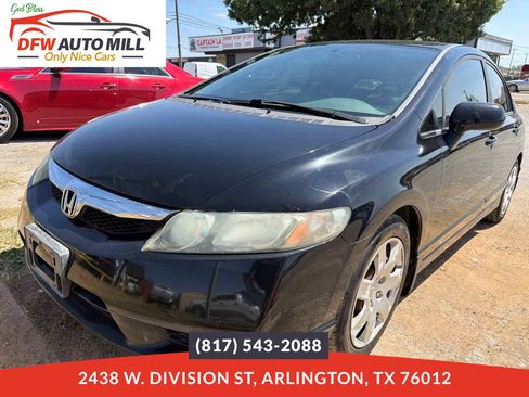 Used 2010 Honda Civic LX image 1