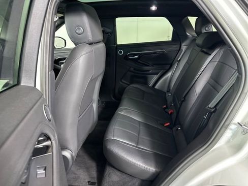 Used 2023 Land Rover Range Rover Evoque R-Dynamic SE image 25