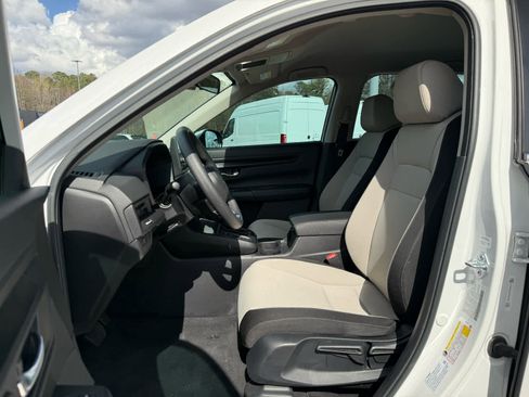 Used 2023 Honda CR-V LX image 12