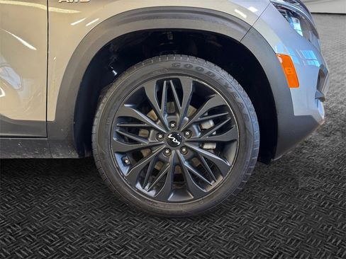 Certified 2023 Kia Seltos Nightfall Edition image 11