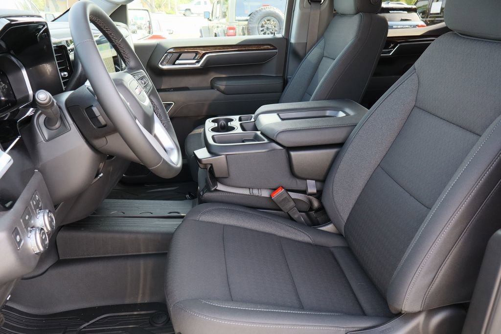 New 2026 GMC Sierra 1500 SLE w/ Preferred Package AWD/4WD image 17