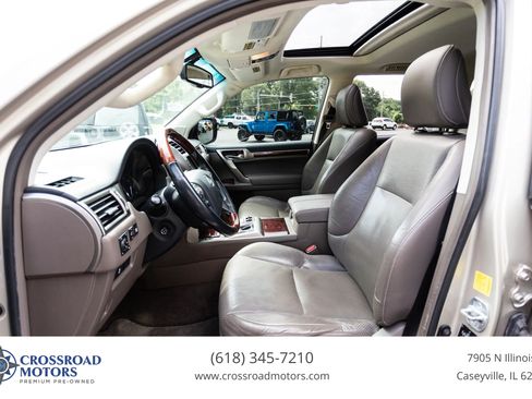 Used 2010 Lexus GX 460 w/ Comfort Plus Pkg AWD/4WD image 19