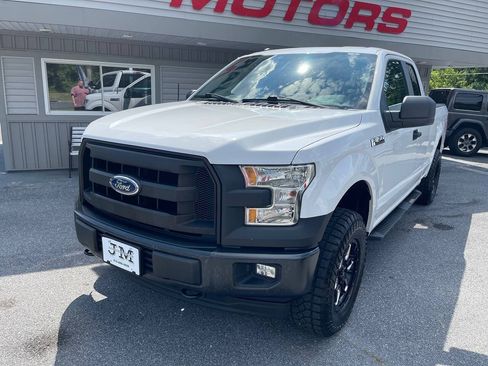 Used 2017 Ford F150 XL w/ Equipment Group 101A Mid AWD/4WD image 3