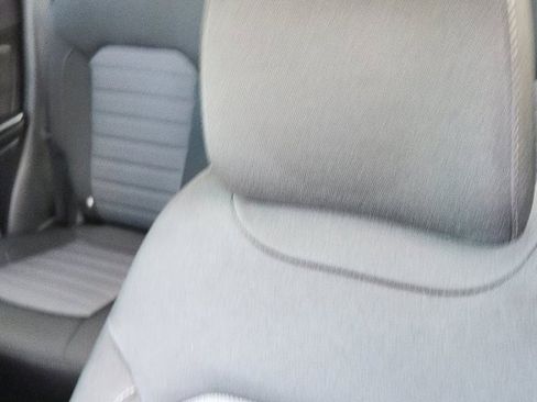 Used 2022 Ford Edge SE image 24